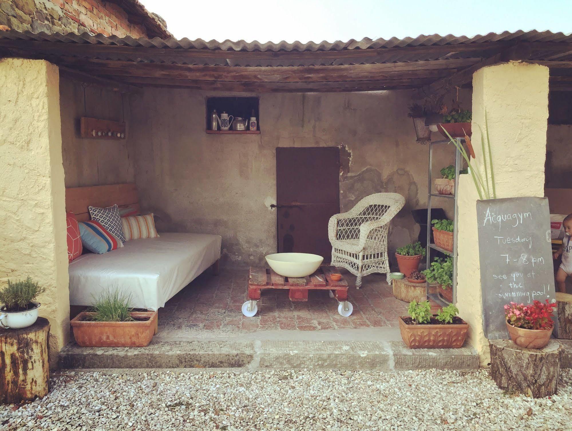 Il Piratello - Agriturismo Baldeschi Tuoro sul Trasimeno Luaran gambar